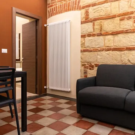 Roma Premium By Idea Monferrato Sas * カザーレ・モンフェッラート