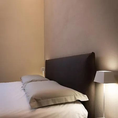 Roma Premium By Idea Monferrato Sas カザーレ・モンフェッラート